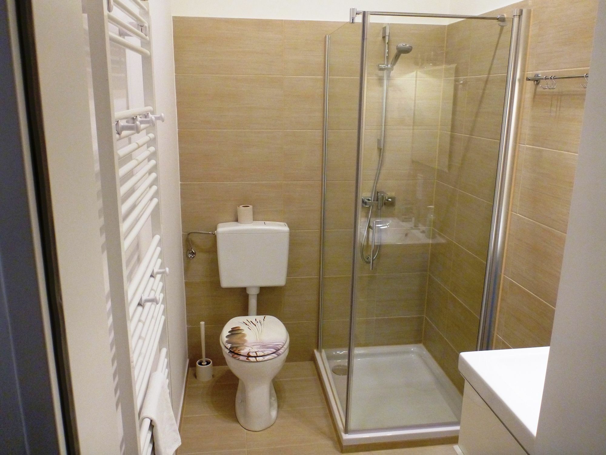 Flatprovider Comfort Eduard Apartment - Contactless Check In Bécs Kültér fotó